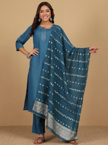Varanga Women Thread detailed yoke Kurta and Trouser with Dupata